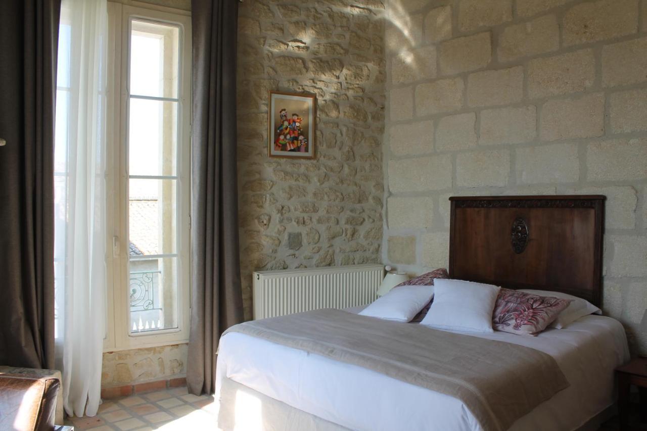 La Demeure Bed And Breakfast Aubais Exterior foto